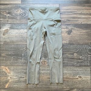 Lululemon Fast and Free Crop II 19” - Grey Sage